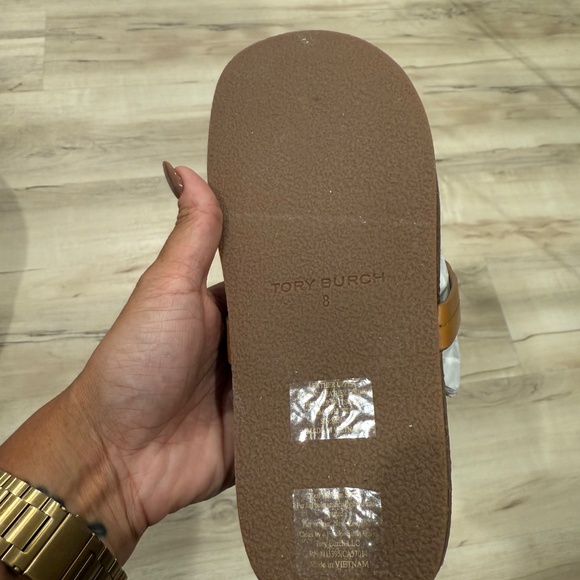 Tory Burch - Picture 6 of 7